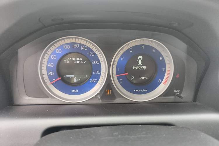 Used Volvo XC60 2011 T6 AWD Zhiya Edition Instrument Cluster