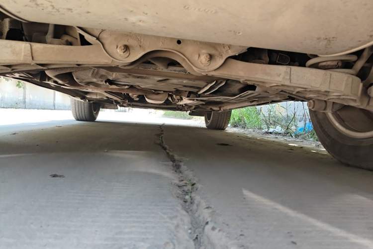 Used Volvo XC60 2011 2.0T Zhiya Edition Chassis Rear
