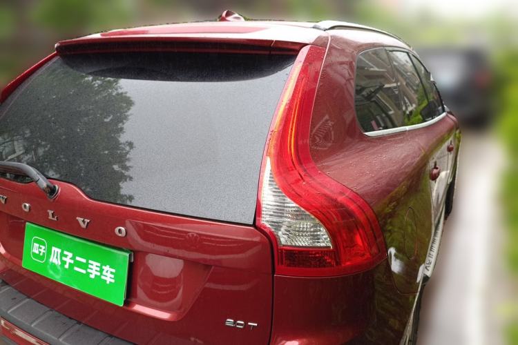 Used Volvo XC60 2011 2.0T Zhiya Edition Rear Right 45 Deg