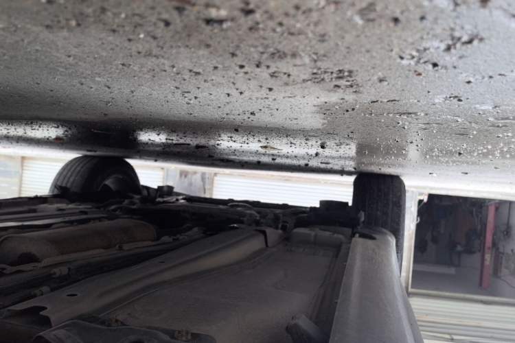 Used Volvo XC60 2011 2.0T Zhiya Edition Chassis Rear Left