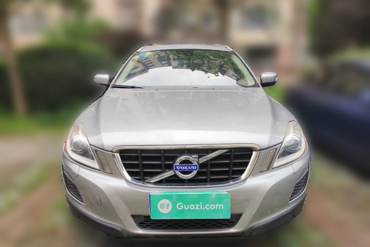 Used Volvo XC60 2011 2.0T Zhiya Edition Front