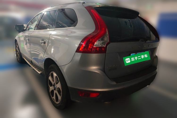 Used Volvo XC60 2011 T6 AWD ZhiZun Edition Rear Left 45 Deg