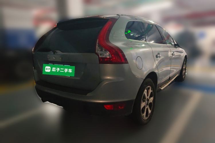 Used Volvo XC60 2011 T6 AWD ZhiZun Edition Rear Right 45 Deg