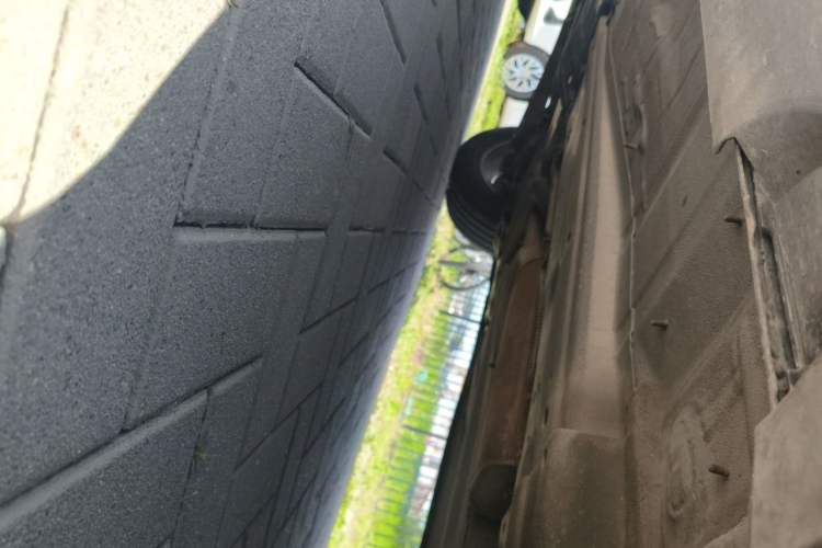Used Volvo XC60 2012 T5 Comfort Edition Chassis Front Right