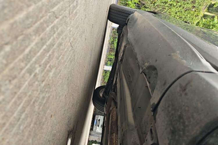 Used Volvo XC60 2012 T5 Zhiya Edition Chassis Front Right