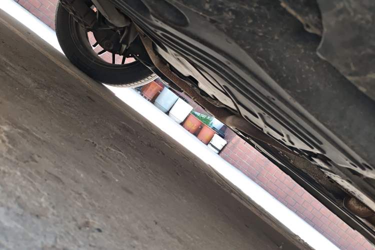 Used Volvo XC60 2012 T5 Zhiya Edition Chassis Rear Right