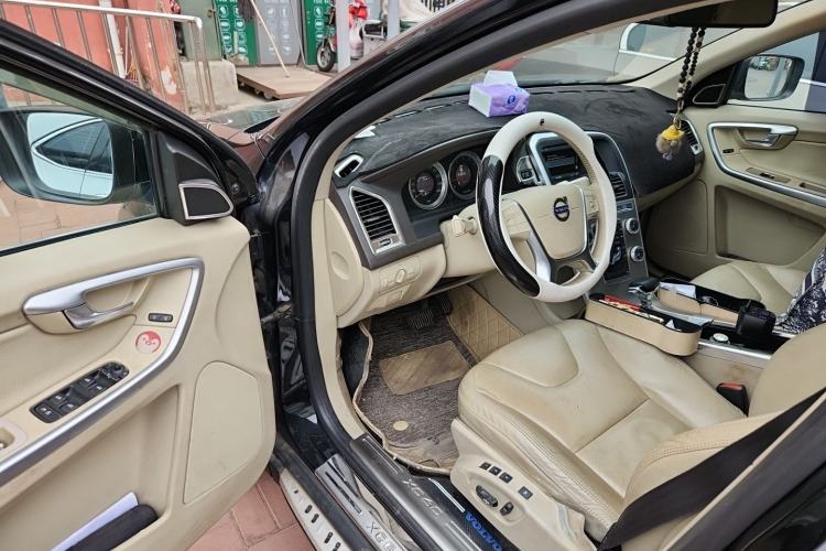 Used Volvo XC60 2012 T5 Comfort Edition Driver Seat