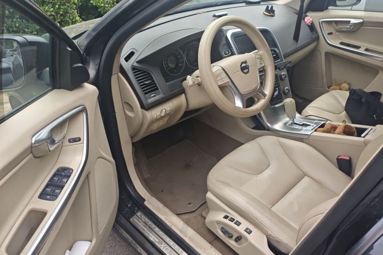 Used Volvo XC60 2012 T5 Comfort Edition Driver Seat