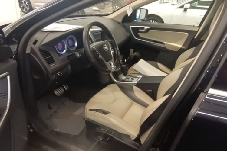 Used Volvo XC60 2012 T6 AWD Personalized Sport Edition Driver Seat