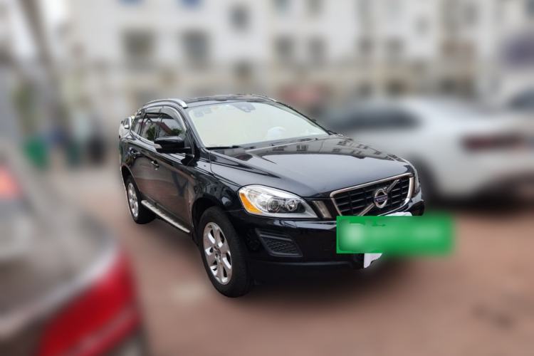 Used Volvo XC60 2012 T5 Comfort Edition Front Right 45 Deg