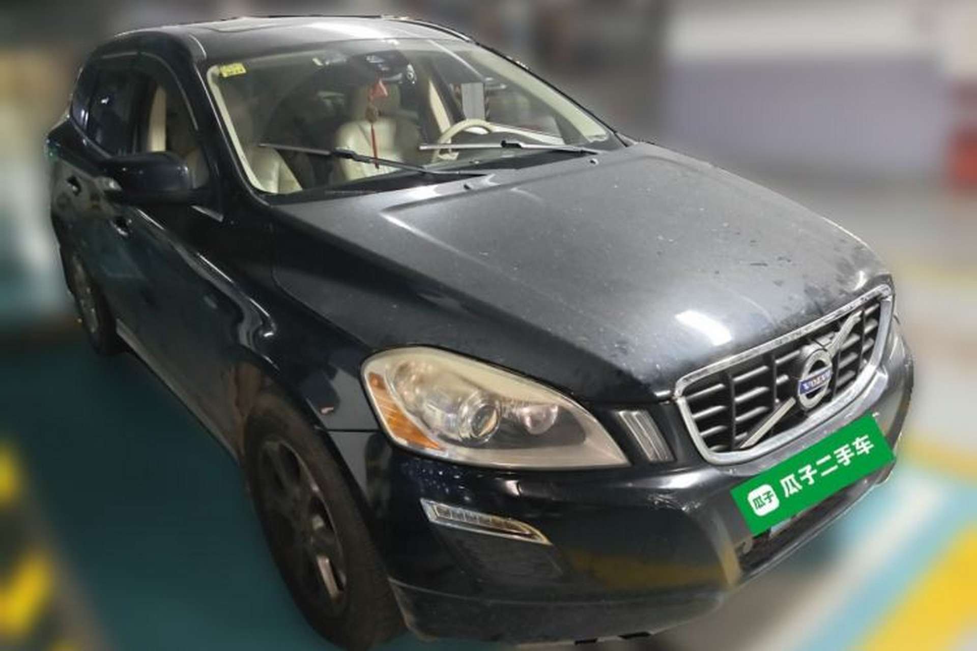 Used Volvo XC60 2012 T5 Comfort Edition Front Right 45 Deg