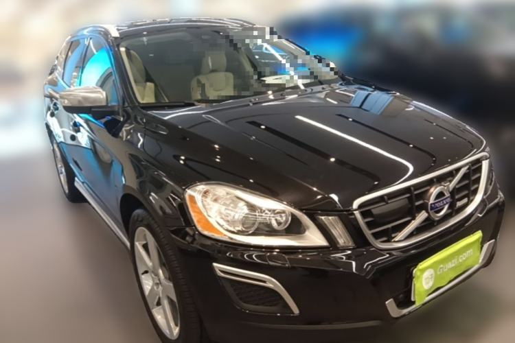 Used Volvo XC60 2012 T6 AWD Personalized Sport Edition Front Right 45 Deg