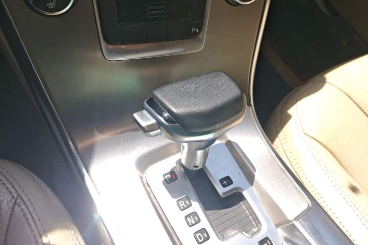 Used Volvo XC60 2012 T5 Zhiya Edition Gear Lever