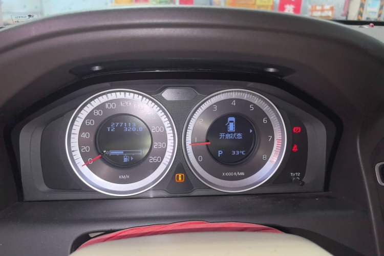 Used Volvo XC60 2012 T5 Zhiya Edition Instrument Cluster