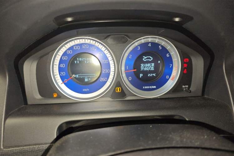 Used Volvo XC60 2012 T5 Comfort Edition Instrument Cluster