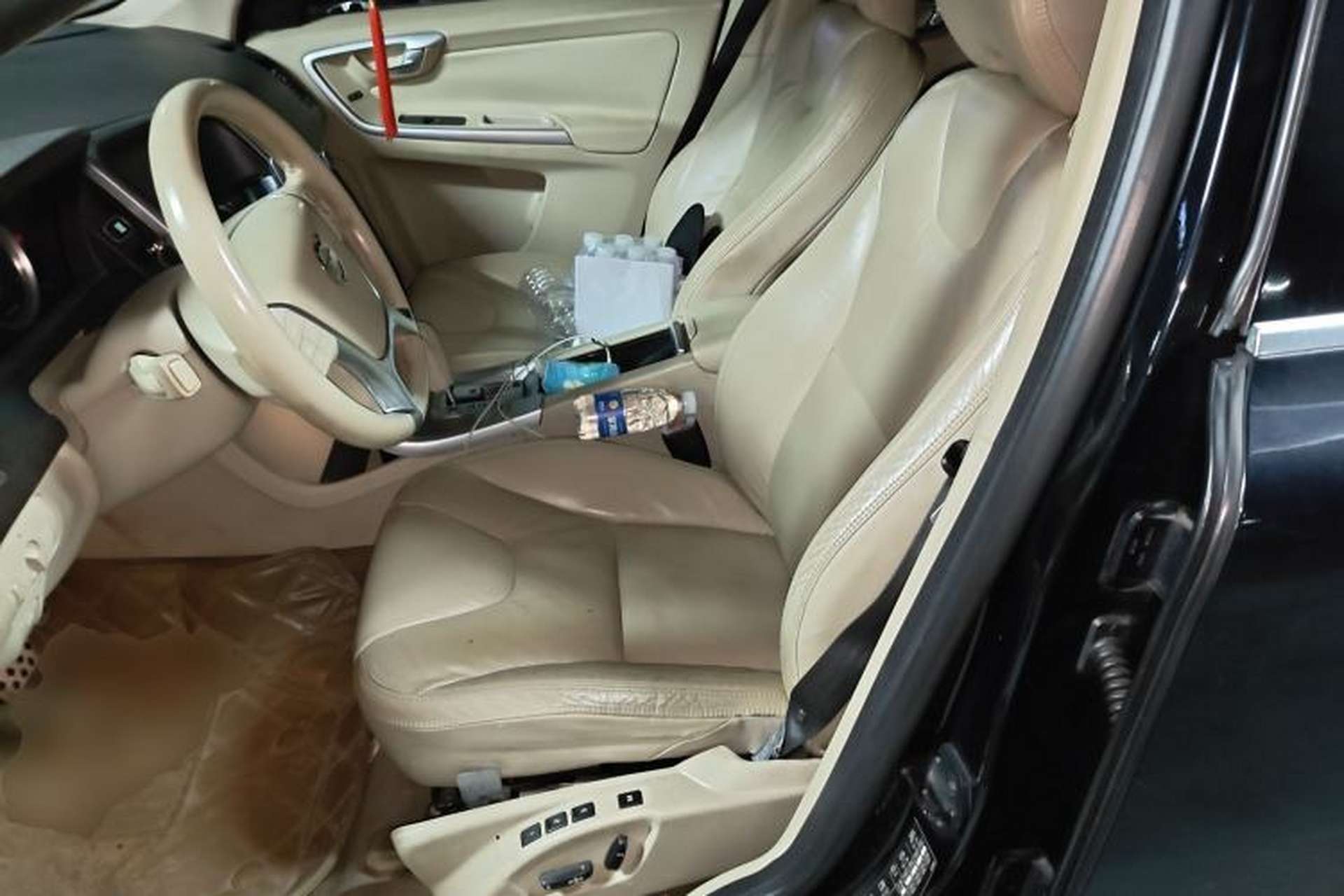 Used Volvo XC60 2012 T5 Comfort Edition Left Front Seat