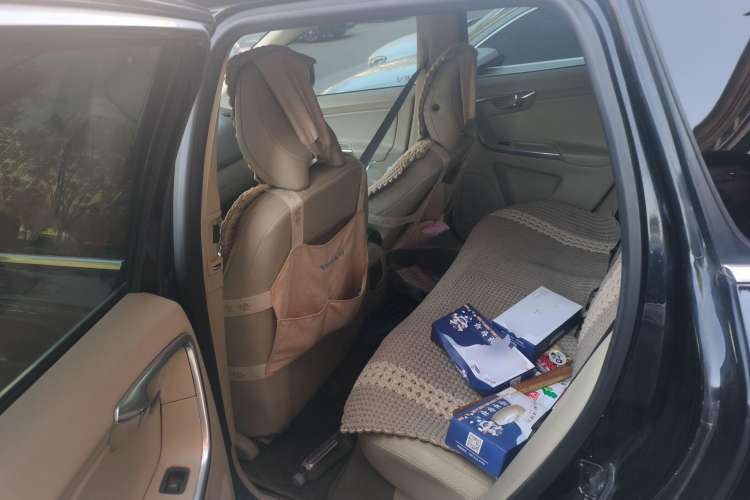 Used Volvo XC60 2012 T5 Zhiya Edition Left Rear Seat