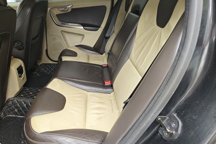 Used Volvo XC60 2012 T5 Zhiya Edition Left Rear Seat