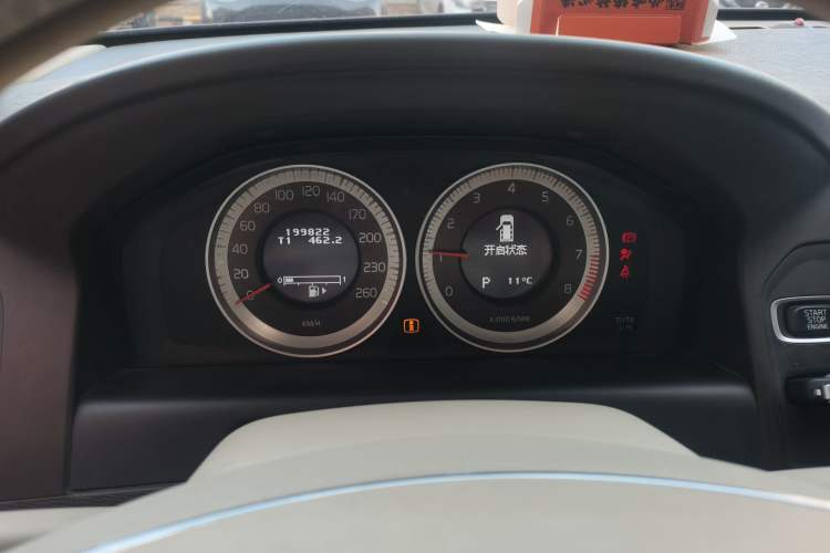 Used Volvo XC60 2012 T5 Zhiya Edition Odometer Close Up