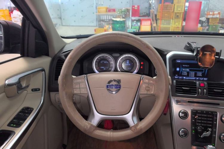 Used Volvo XC60 2012 T5 Zhiya Edition Steering Wheel
