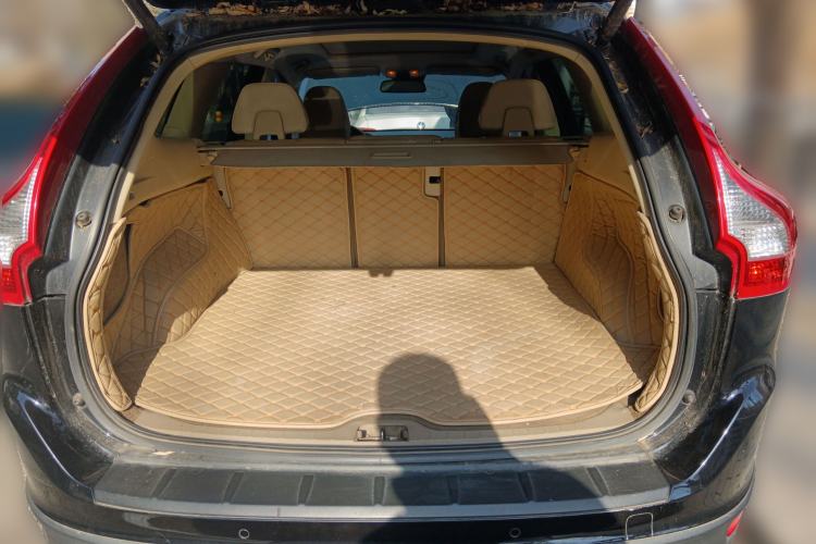 Used Volvo XC60 2012 T5 Prestige Edition Trunk
