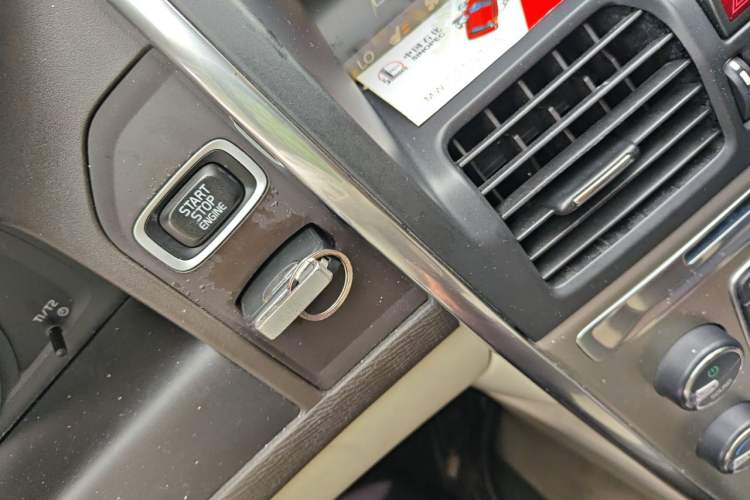 Used Volvo XC60 2012 T5 Zhiya Edition Vehicle Key