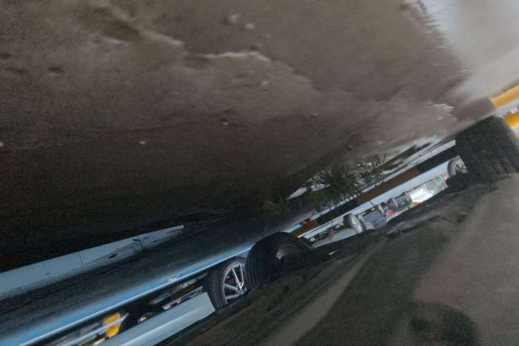 Used Volvo XC60  Chassis Front Right