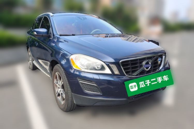 Used Volvo XC60 2012 T5 Comfort Edition Front Right 45 Deg