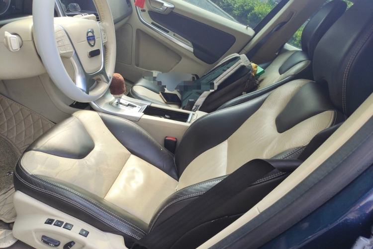 Used Volvo XC60 2012 T5 Comfort Edition Left Front Seat