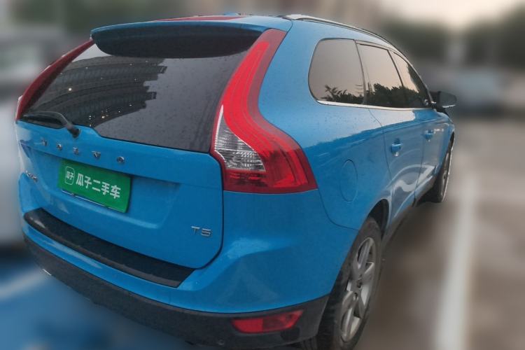Used Volvo XC60  Rear Right 45 Deg