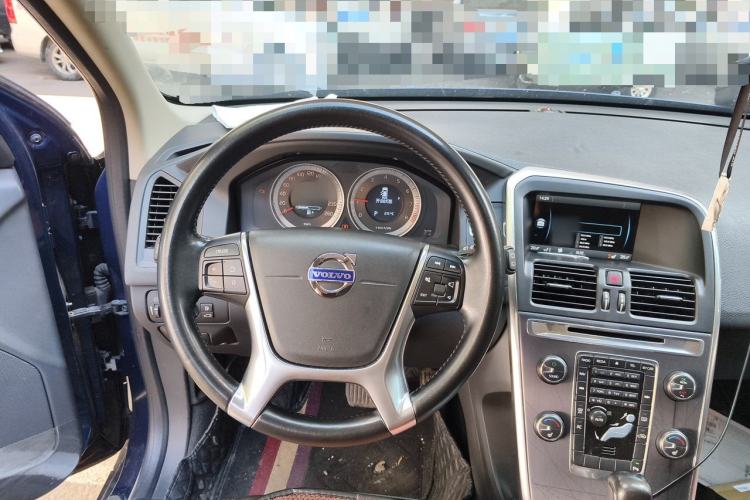Used Volvo XC60 2012 T5 Comfort Edition Steering Wheel