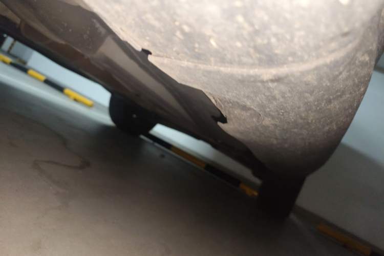 Used Volvo XC60 2012 T5 Comfort Edition Chassis Front Left