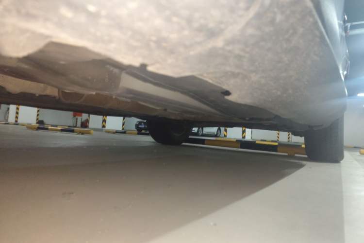 Used Volvo XC60 2012 T5 Comfort Edition Chassis Front Left