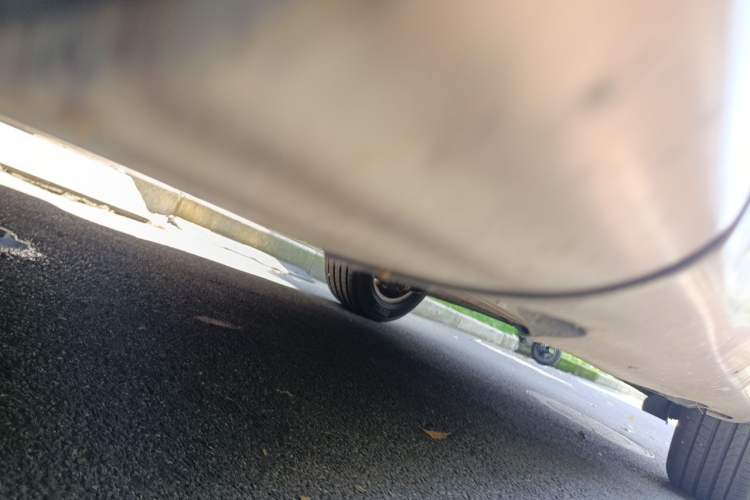 Used Volvo XC60 2012 T5 Zhiya Edition Chassis Front Left