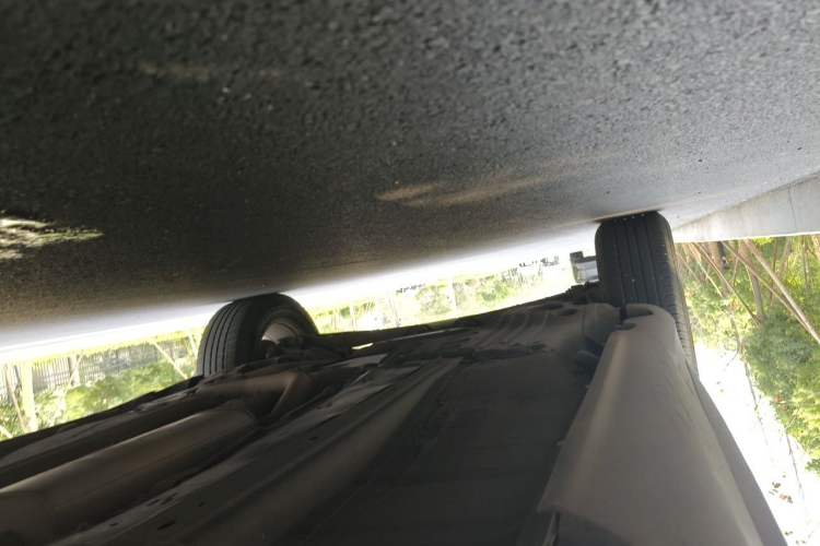 Used Volvo XC60 2012 T5 Comfort Edition Chassis Front Right