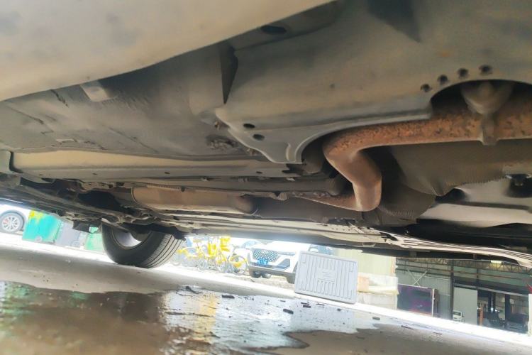 Used Volvo XC60 2012 T5 Comfort Edition Chassis Rear Left