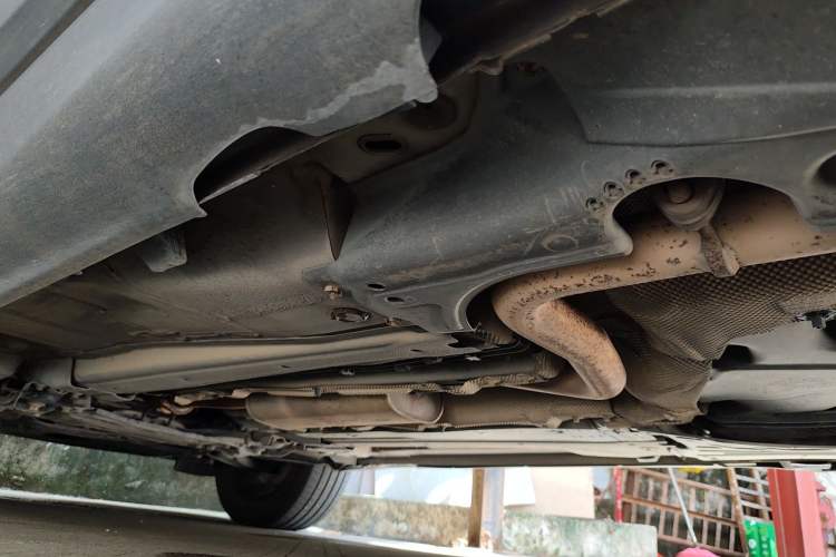 Used Volvo XC60 2012 T5 Comfort Edition Chassis Rear Left