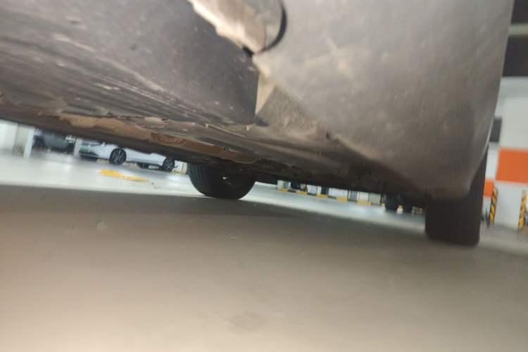 Used Volvo XC60 2012 T5 Comfort Edition Chassis Rear Right