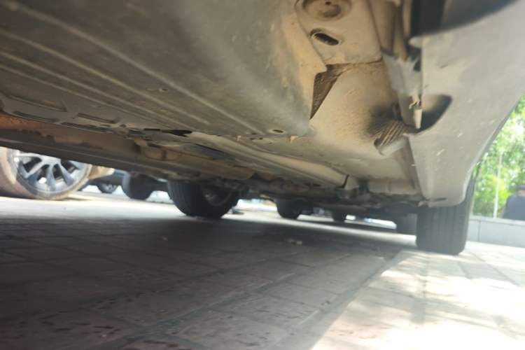 Used Volvo XC60 2012 T5 Zhiya Edition Chassis Rear Right