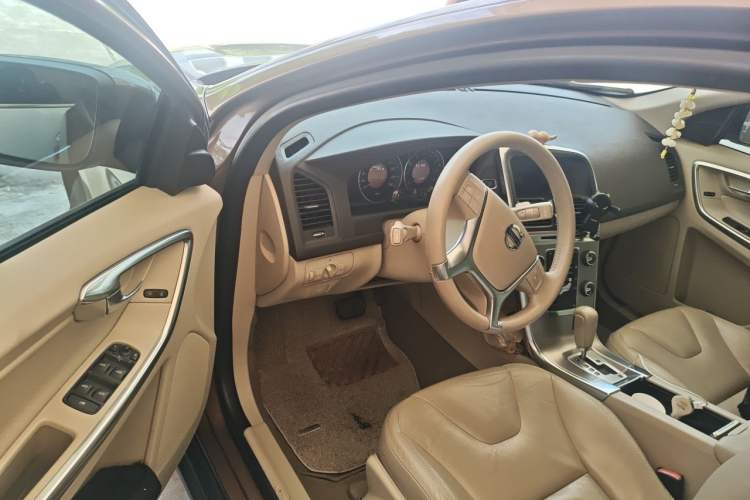 Used Volvo XC60 2012 T5 Comfort Edition Driver Seat