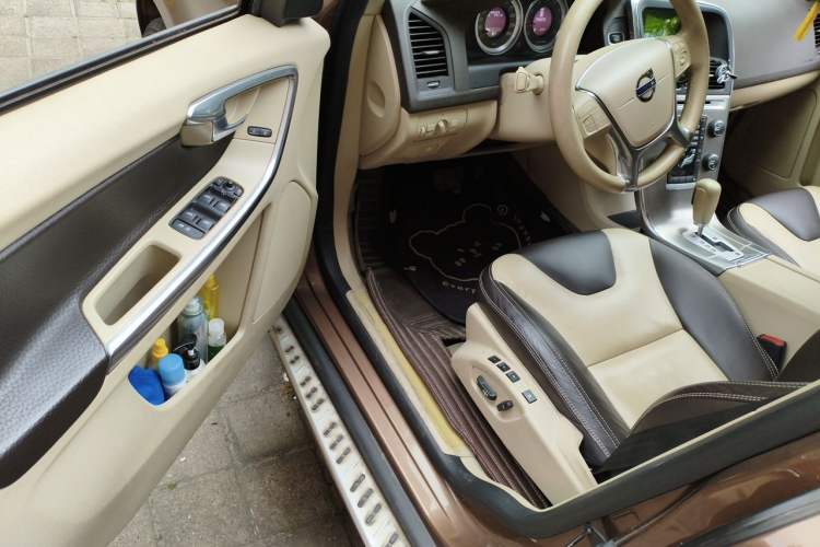 Used Volvo XC60 2012 T5 Comfort Edition Driver Seat