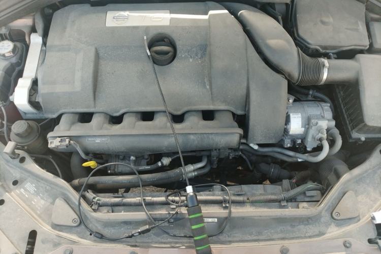 Used Volvo XC60 2012 T6 AWD Comfort Edition Engine Bay