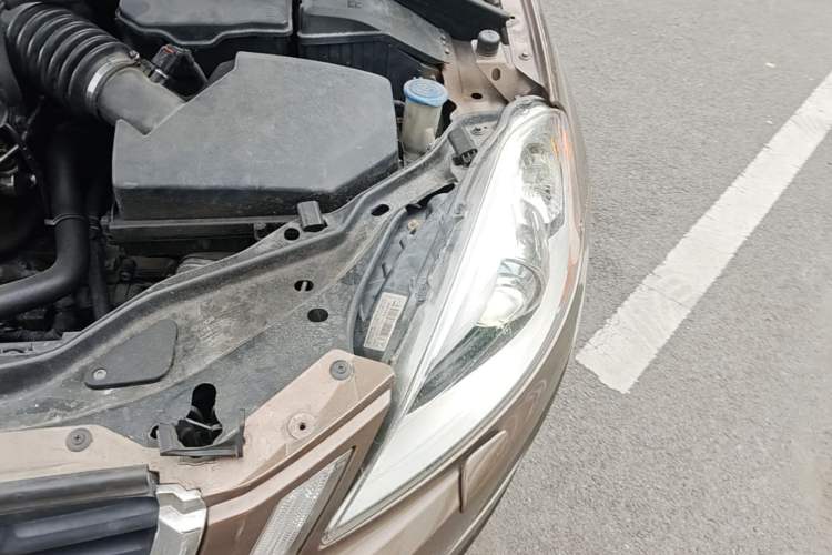 Used Volvo XC60 2012 T5 Zhiya Edition Engine Bay Left