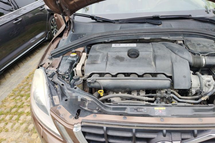 Used Volvo XC60 2012 T6 AWD Zhiya Edition Engine Bay Right
