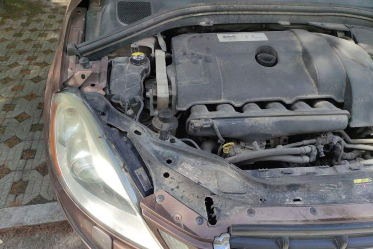 Used Volvo XC60 2012 T6 AWD Zhiya Edition Engine Bay Right