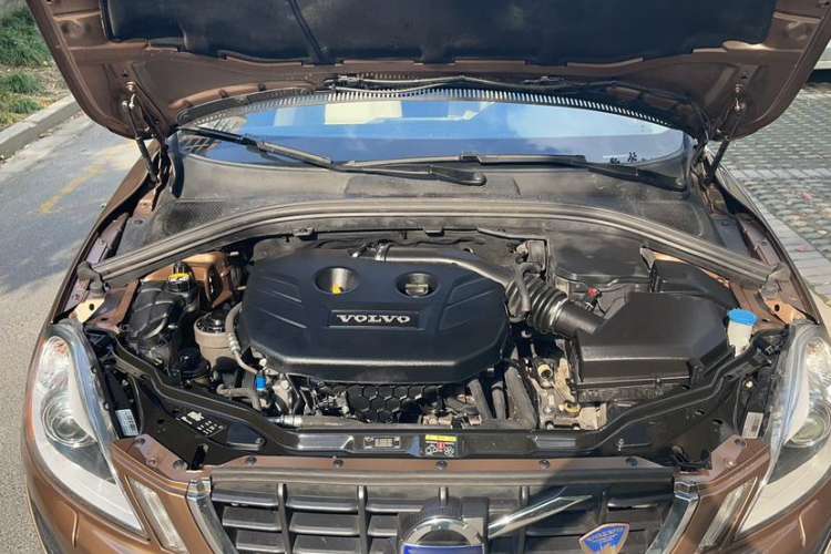 Used Volvo XC60 2012 T5 Comfort Edition Exterior 2