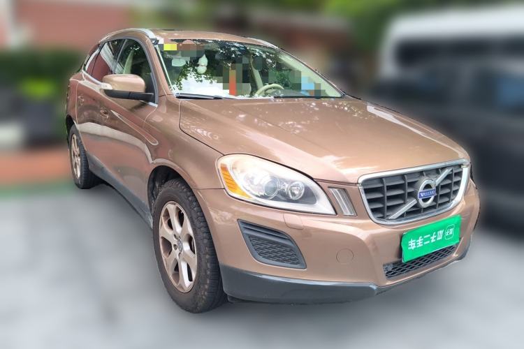 Used Volvo XC60 2012 T5 Comfort Edition Front Right 45 Deg
