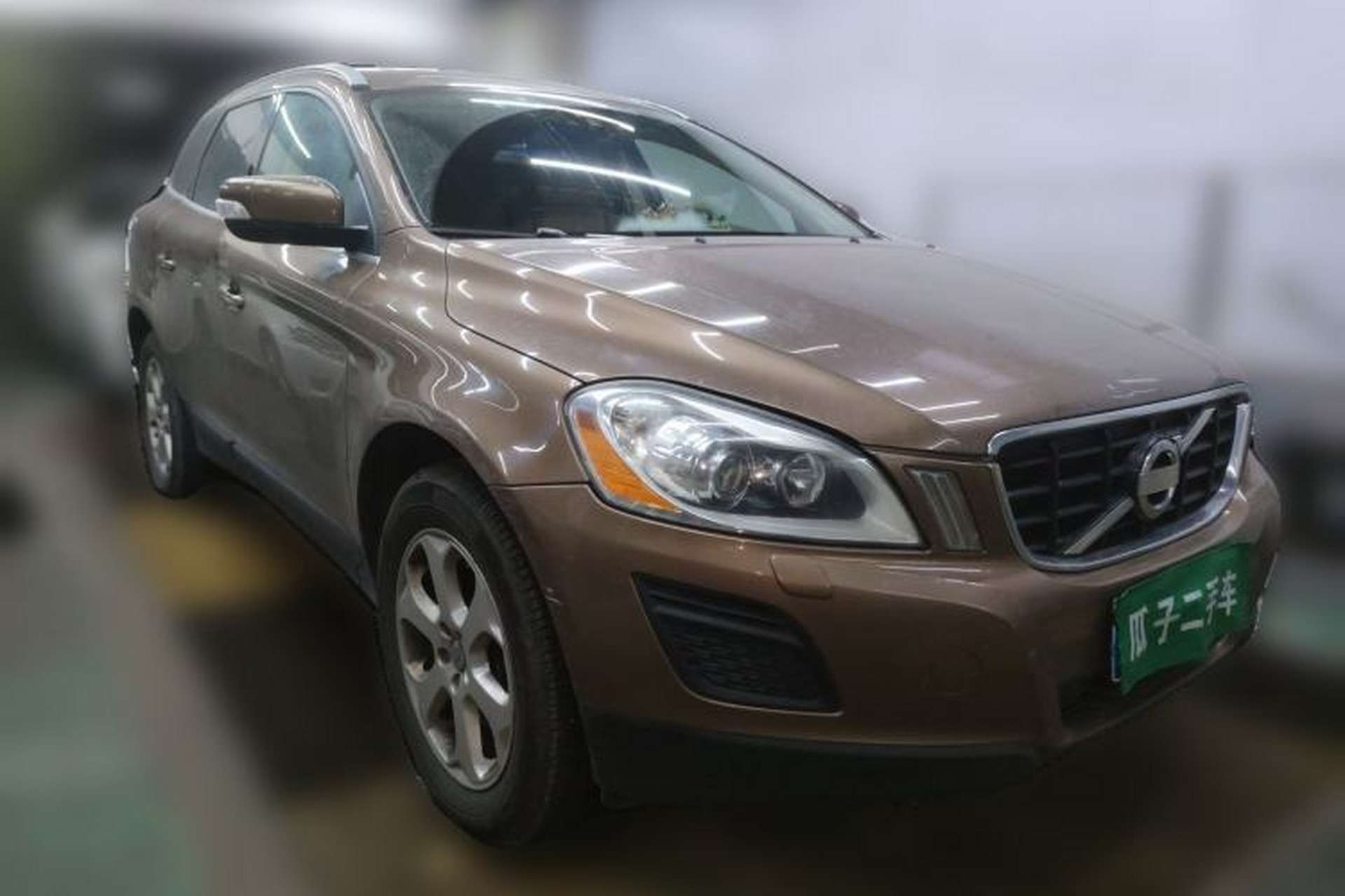 Used Volvo XC60 2012 T5 Comfort Edition Front Right 45 Deg