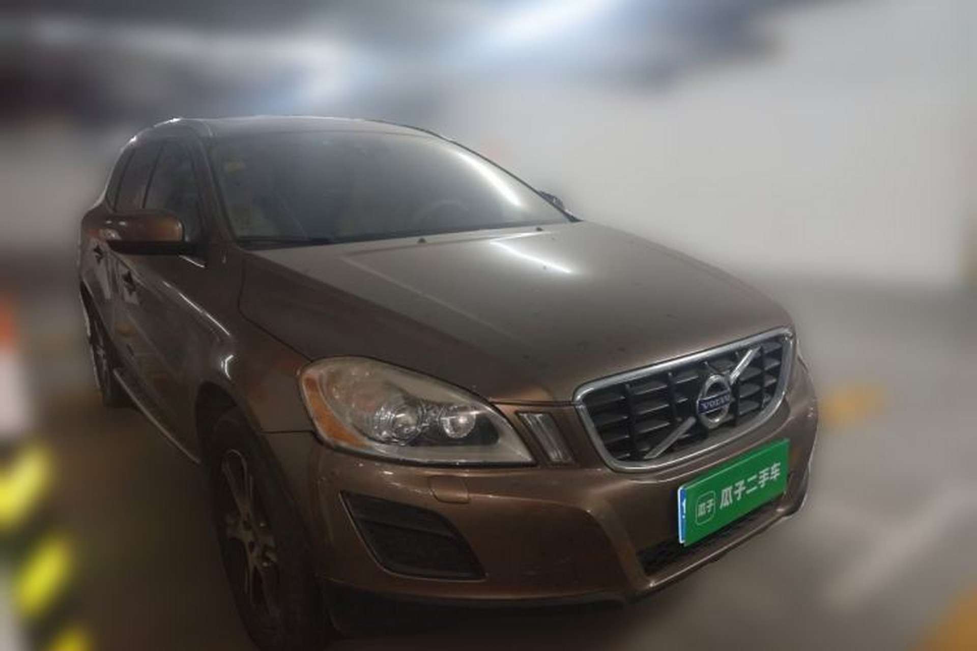 Used Volvo XC60 2012 T5 Comfort Edition Front Right 45 Deg