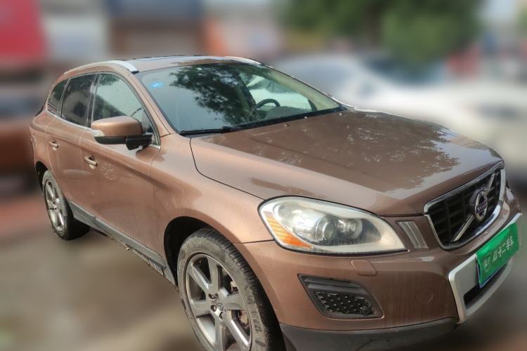 Used Volvo XC60 2012 T5 Prestige Edition Front Right 45 Deg